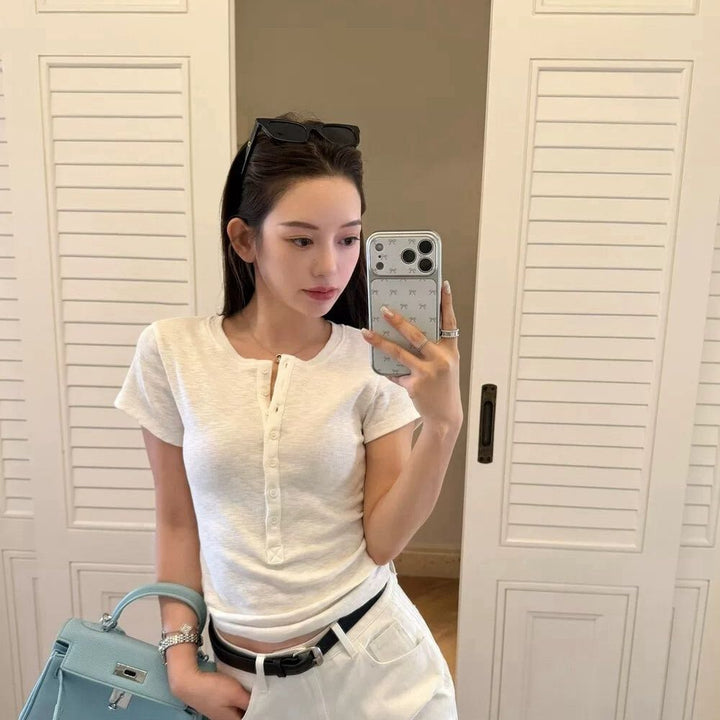 Damen Kurzarm T-Shirt Mit Knopfleiste – Lässiges Slim Fit Oberteil