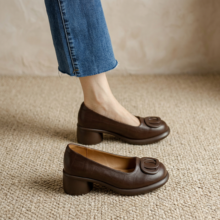 Damen Braune Geschlossene Lederschuhe Mit Blockabsätzen – Stilvolles Bequemes Schuhwerk