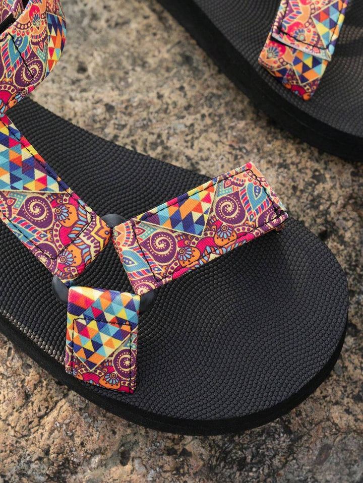 Damen Flache Sandalen Mit Verstellbaren Riemen