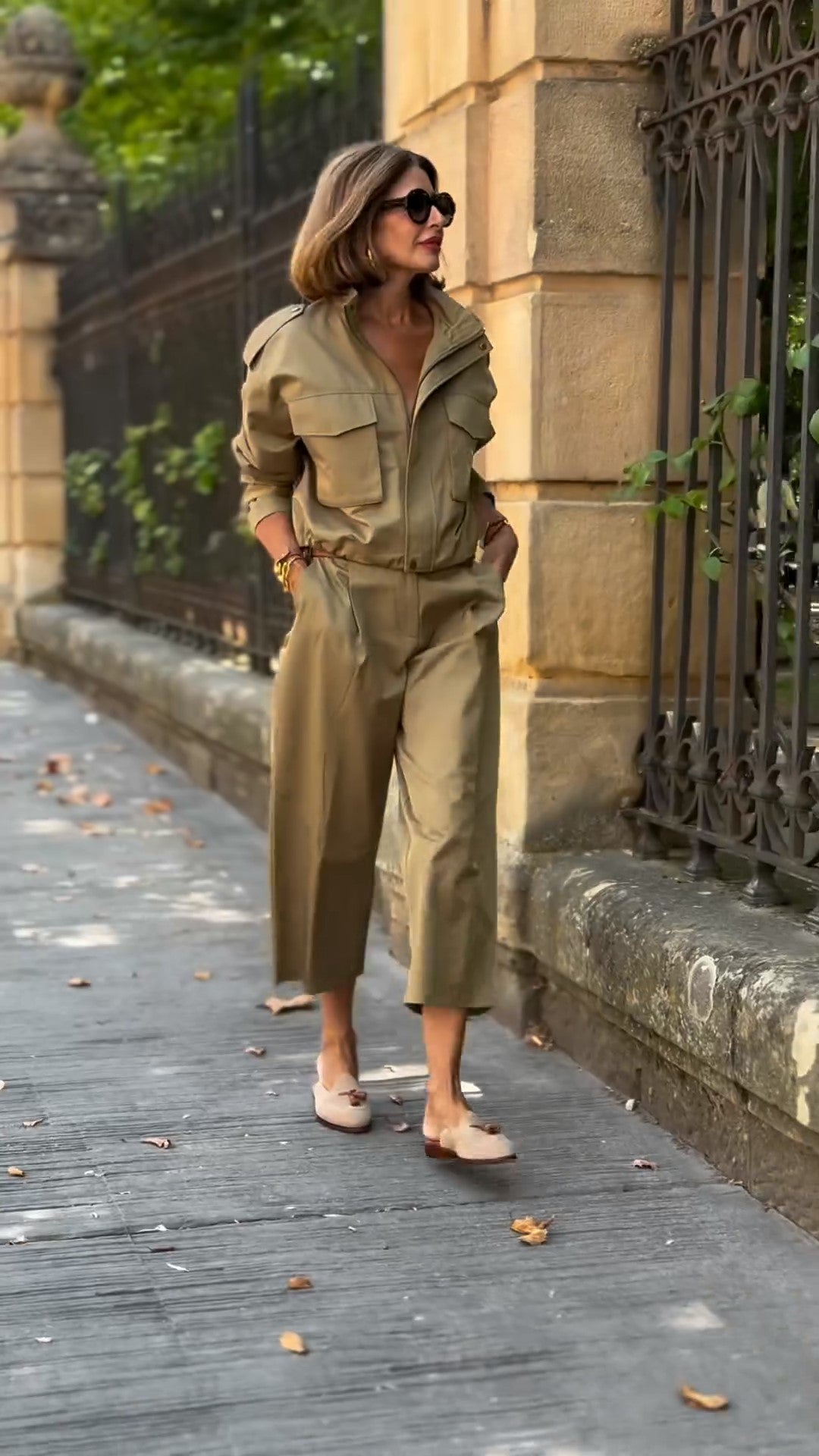 Damen Khaki Safari Zweiteiler Set – Lässiges Utility Outfit