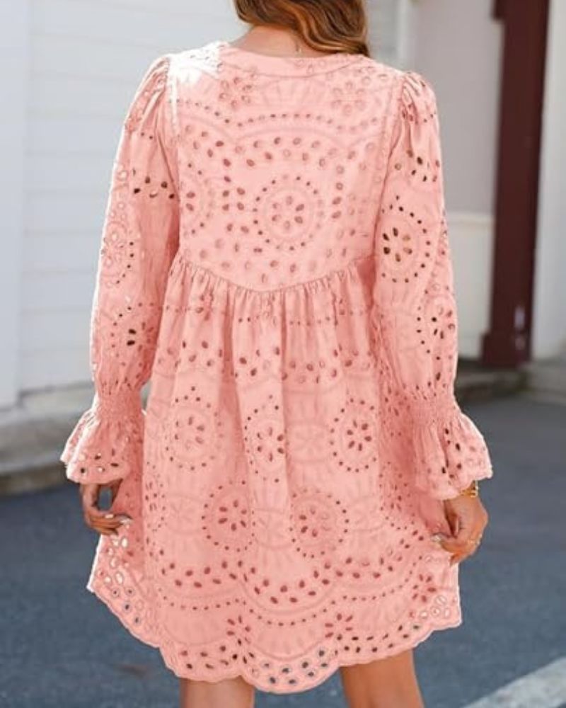 Damen Kleid Mit Spitze Und Schwung