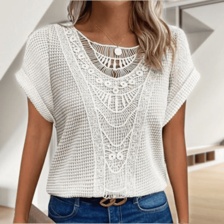Damenbluse mit Spitze im Ibiza-Stil