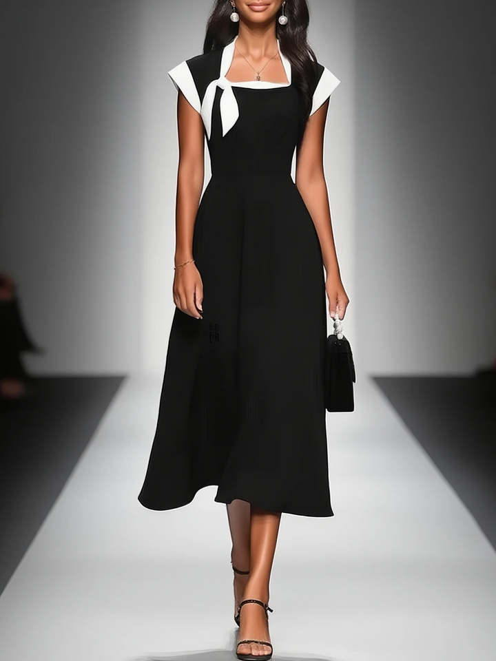 Colorblock-Midikleid mit Karree-Ausschnitt