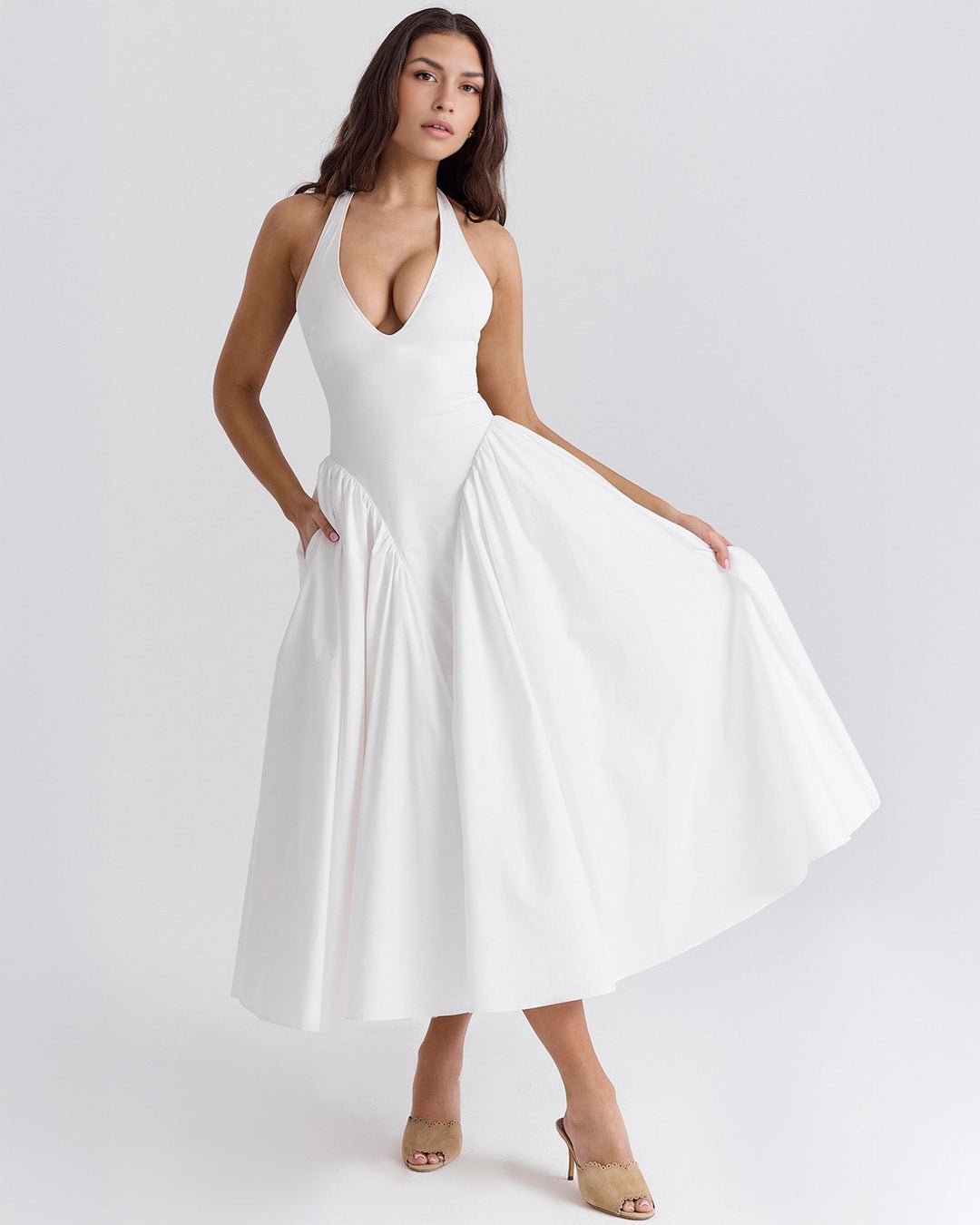 Ärmelloses, elegantes, figurbetontes Tüllkleid im Korsett-Stil mit V-Ausschnitt
