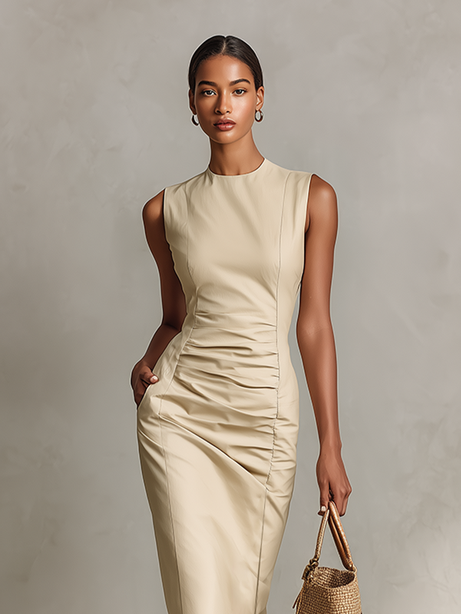 Tailliertes Midikleid in Beige mit Strukturstoff