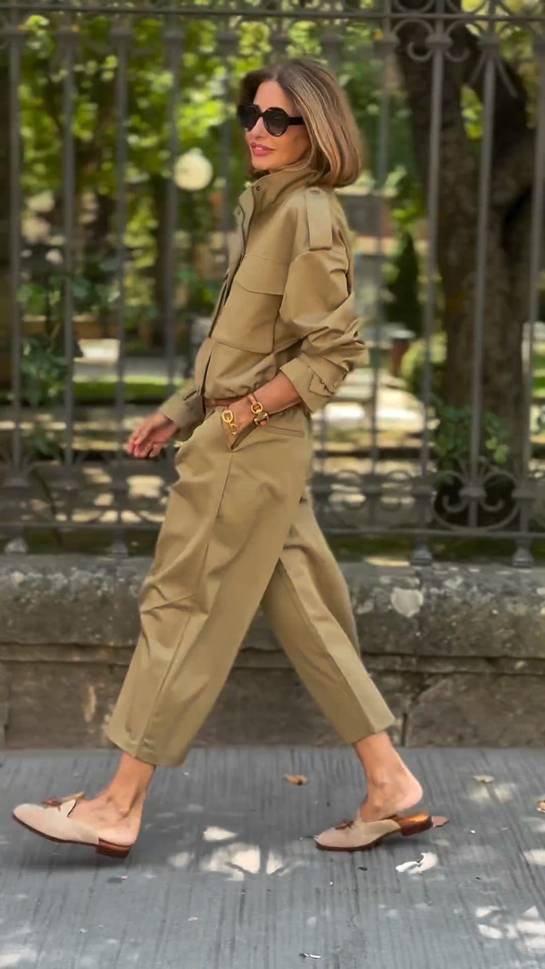 Damen Khaki Safari Zweiteiler Set – Lässiges Utility Outfit