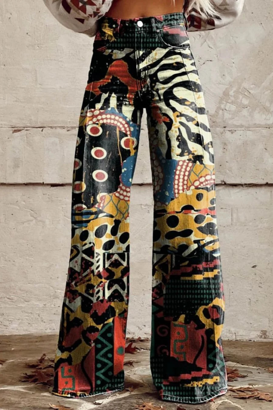 Damen-Jeans mit weitem Bein und Print – Schlaghose aus Denim mit Statement-Charakter.