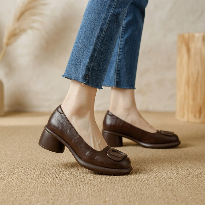 Damen Braune Geschlossene Lederschuhe Mit Blockabsätzen – Stilvolles Bequemes Schuhwerk