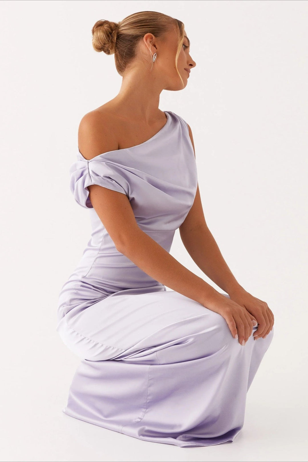 Damen Einfarbiges Maxikleid Mit Asymmetrischem Ausschnitt – Abendkleid