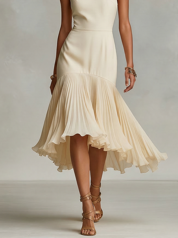 Elegantes Neckholder-Midikleid aus Crêpe in Ivory