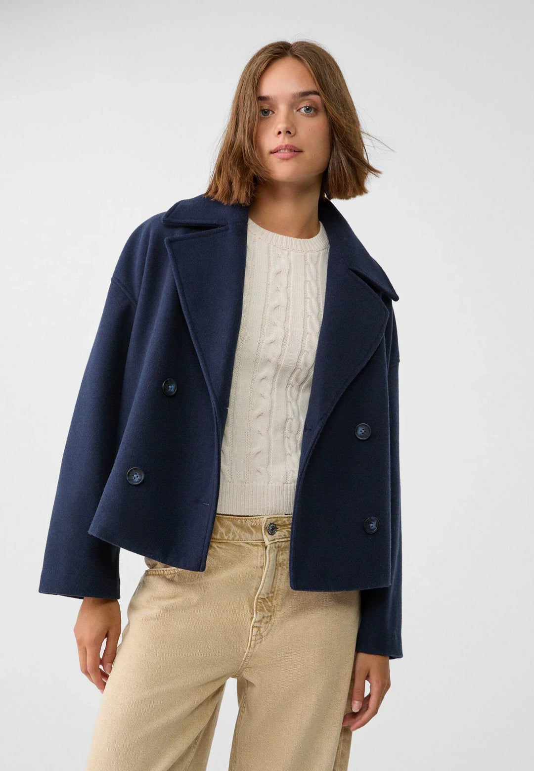 Megan | Elegante kurze Zweireiherjacke aus hochwertiger Wollmischung