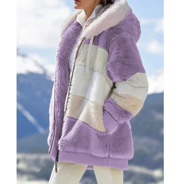 Damen Fleece Jacke mit Kapuze – Funktionalität und Stil für die kalte Saison 4