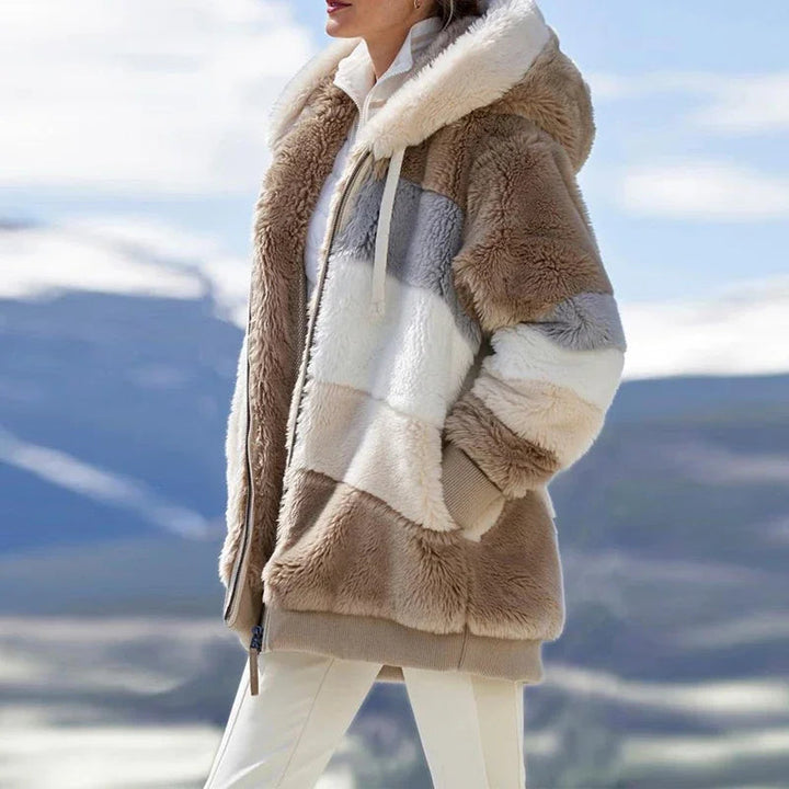 Damen Fleece Jacke mit Kapuze – Funktionalität und Stil für die kalte Saison 5