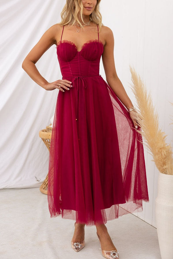 Damen Korsett-Midikleid: Eleganz für besondere Anlässe 4
