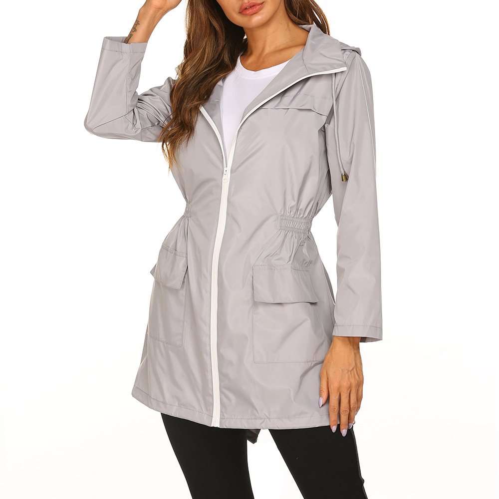 Damen Regenjacke mit Kapuze – Stilvoller Schutz vor Regen und Wind 3