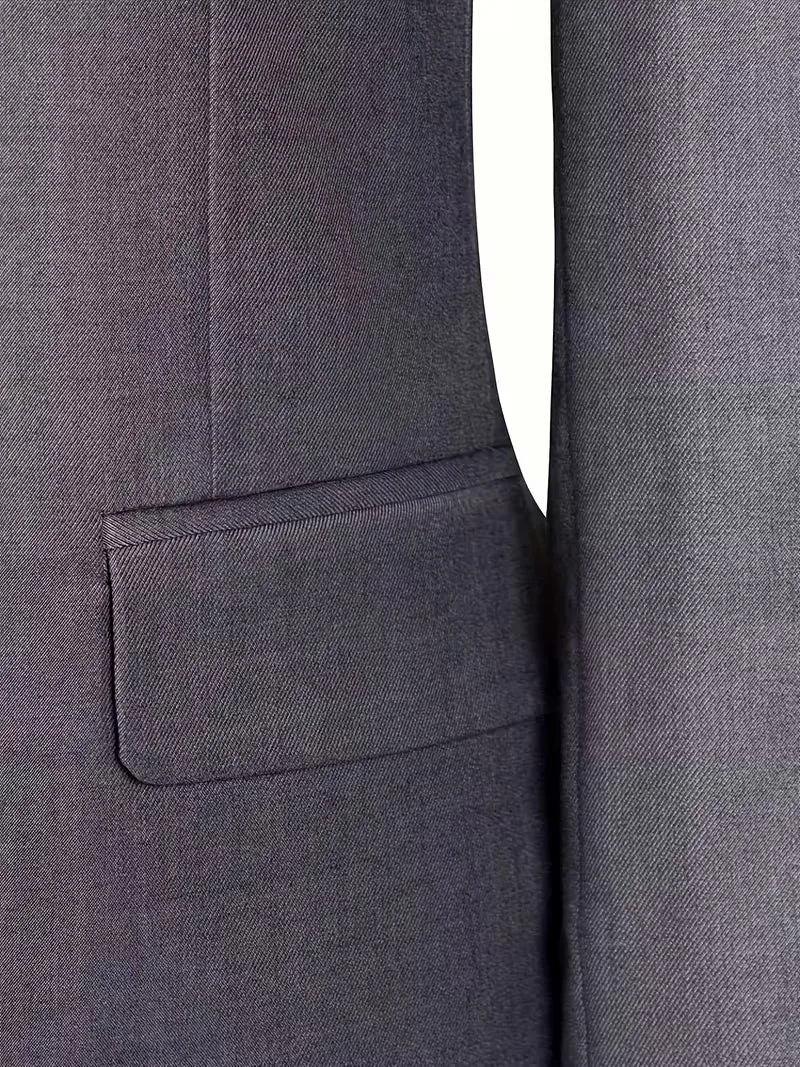 Slim-Fit-Dreiteiler für Herren – Eleganter, formeller Stil mit glänzender Oberfläche