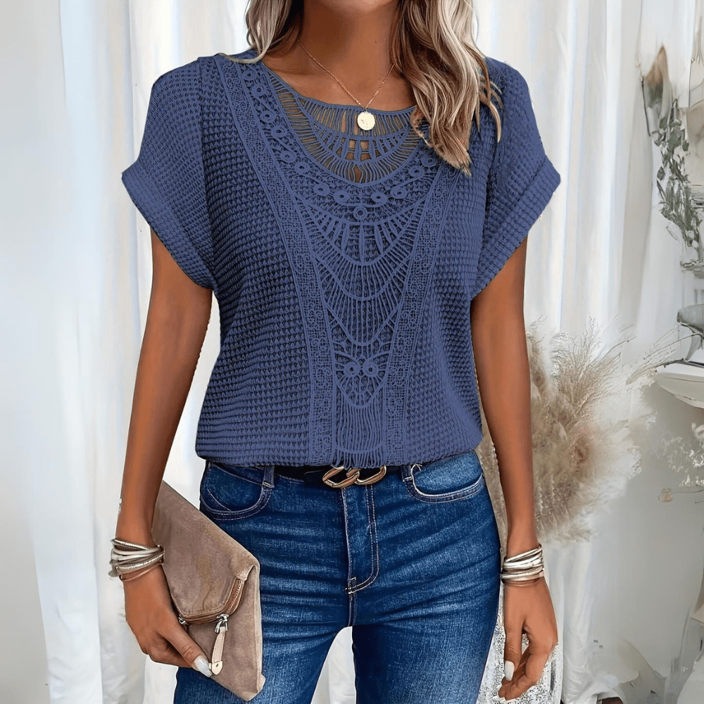 Damenbluse mit Spitze im Ibiza-Stil