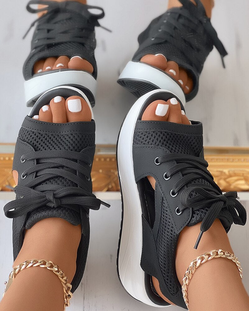 Heidi-Mode Trendkick: Atmungsaktive Sneaker-Sandalen 0
