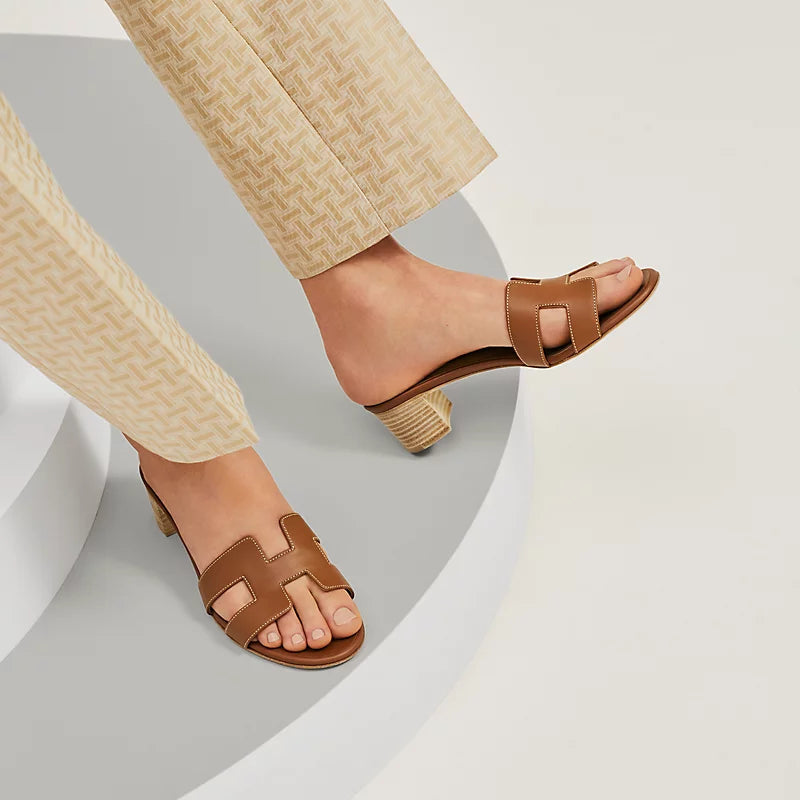 Heidi-Mode | Bequeme Rutschfeste Luxussandalen mit Absatz 1