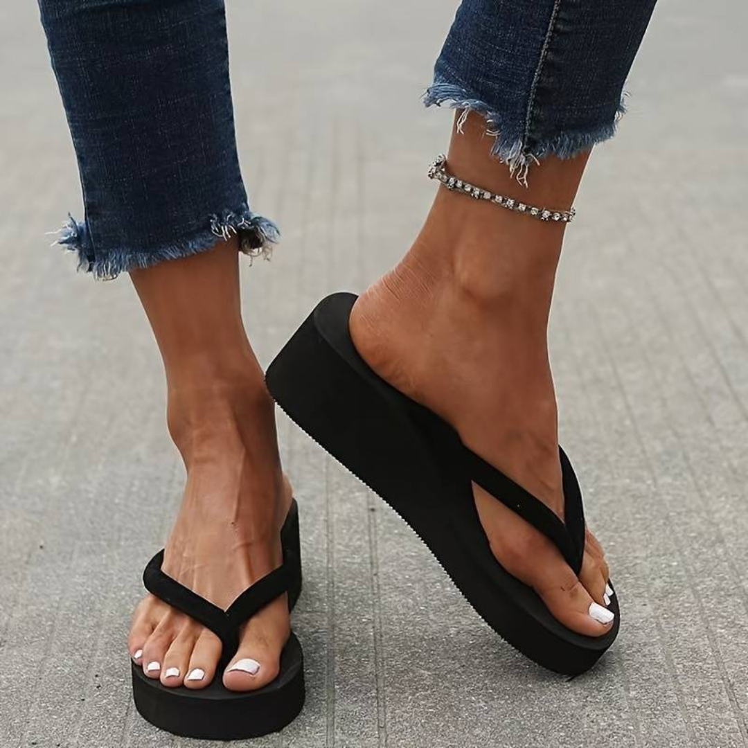 Heidi-Mode | Flip Flop | Bequeme Keilabsatz-Flip-Flops für den Sommer 2