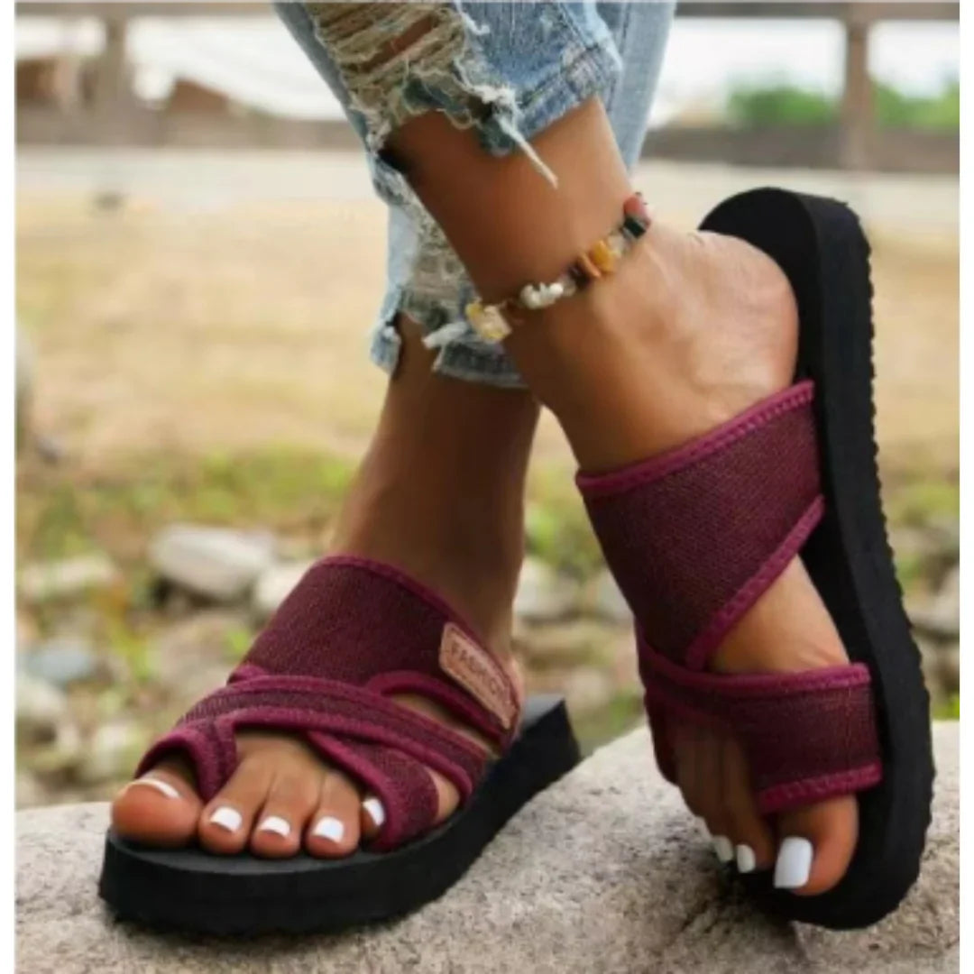 Heidi-Mode | Lässige Riemchensandalen 0