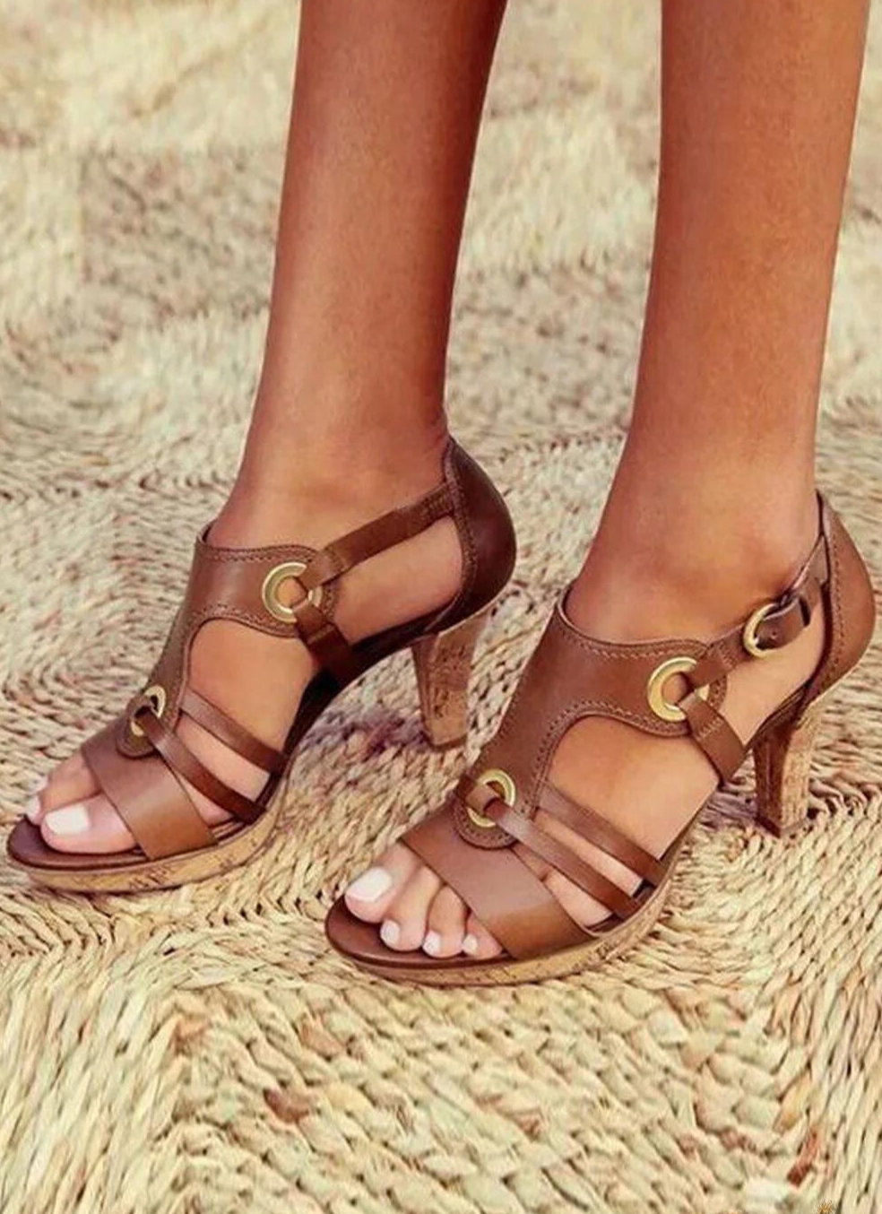 Heidi-Mode | Mühelose Und Stilvolle Allgemeine Sandalen 0