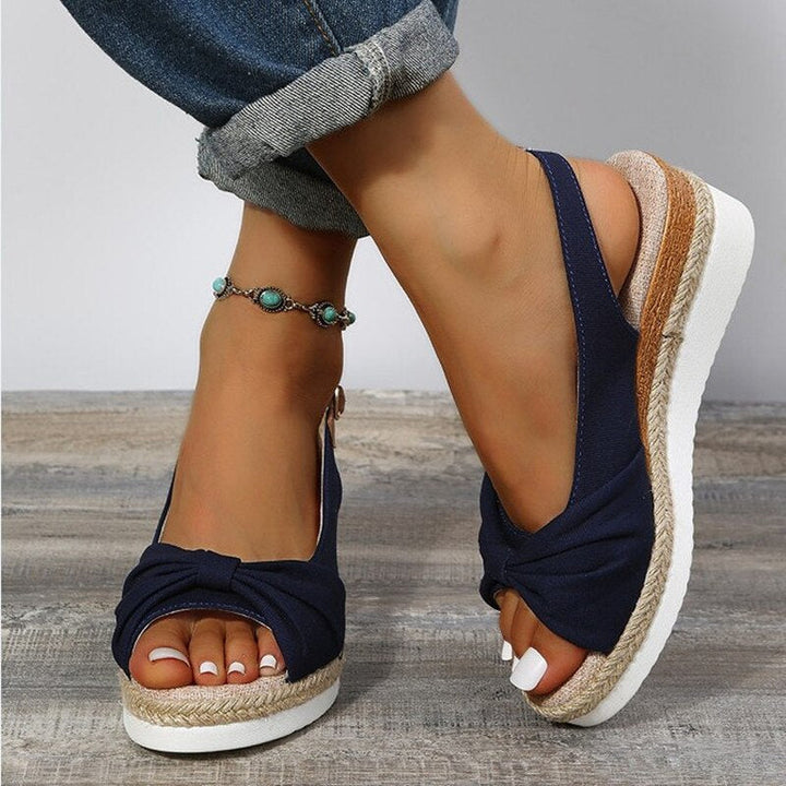 Heidi-Mode | Orthopädische Zehensandalen Komfort & Stil für Ihre Füße 4