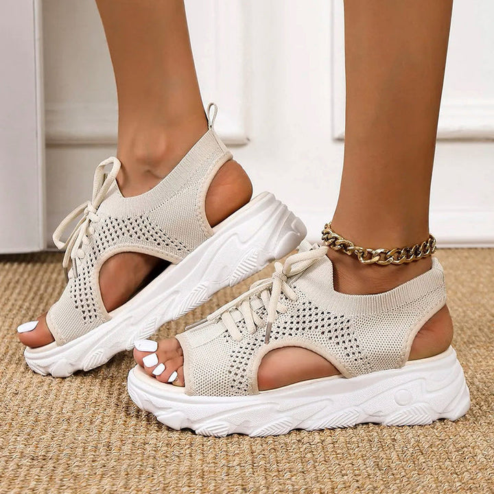 Heidi Atmungsaktive Plateausandalen 1