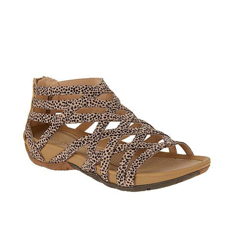 Heidi Römersandalen für stilvolle Sommerlooks 13