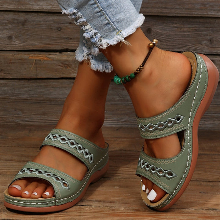 Heidi | Gepolsterte orthopädische Sandalen 3