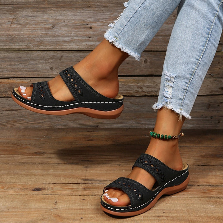 Heidi | Gepolsterte orthopädische Sandalen 4