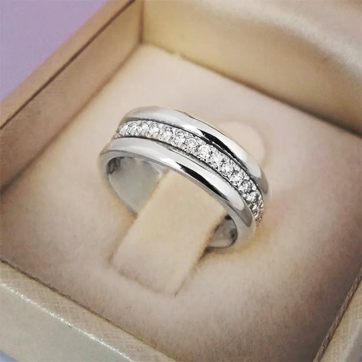 Damen-Verlobungsring mit mikrogepflasterten Zirkonia – Eleganter Ehering