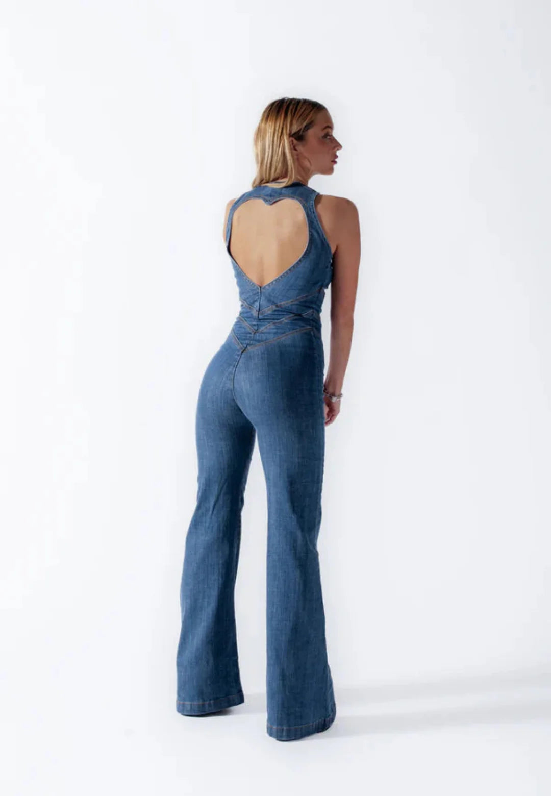 Damen Jumpsuit Aus Denim Mit Herzausschnitt