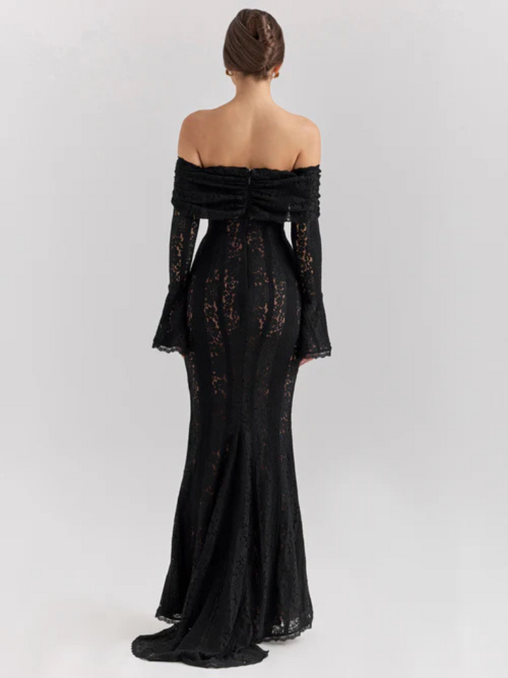 Elegantes, schulterfreies Maxikleid aus Spitze mit fließender Silhouette – Elegantes Abendkleid mit langen Ärmeln