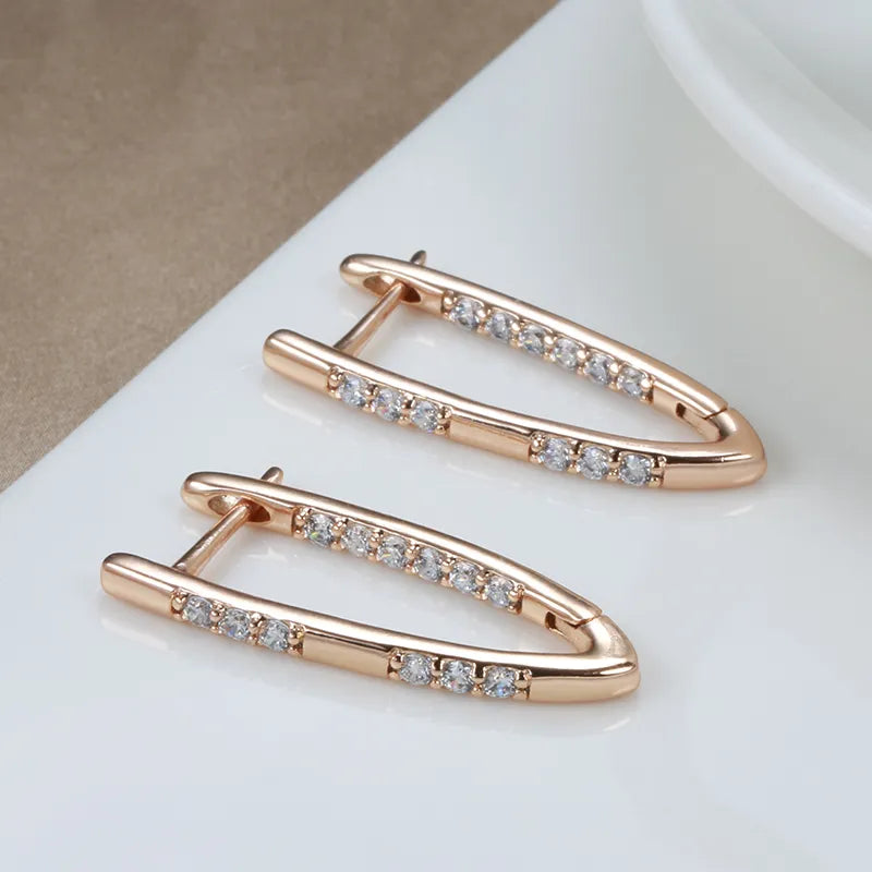 Geometrische Zirkonia-Ohrhänger in Roségold für Damen – Eleganter und trendiger Schmuck