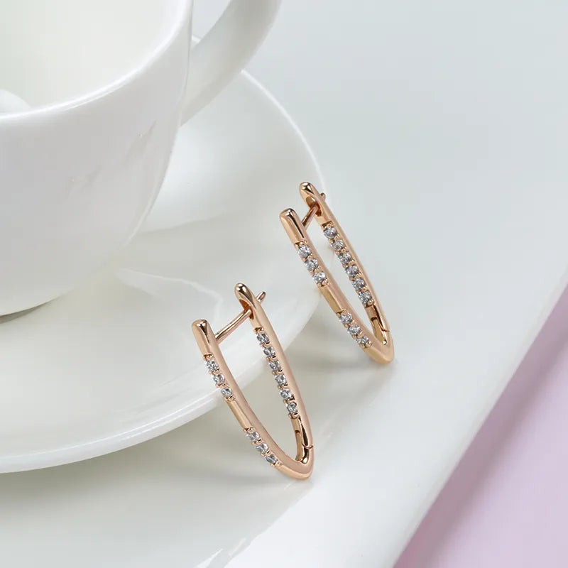 Geometrische Zirkonia-Ohrhänger in Roségold für Damen – Eleganter und trendiger Schmuck