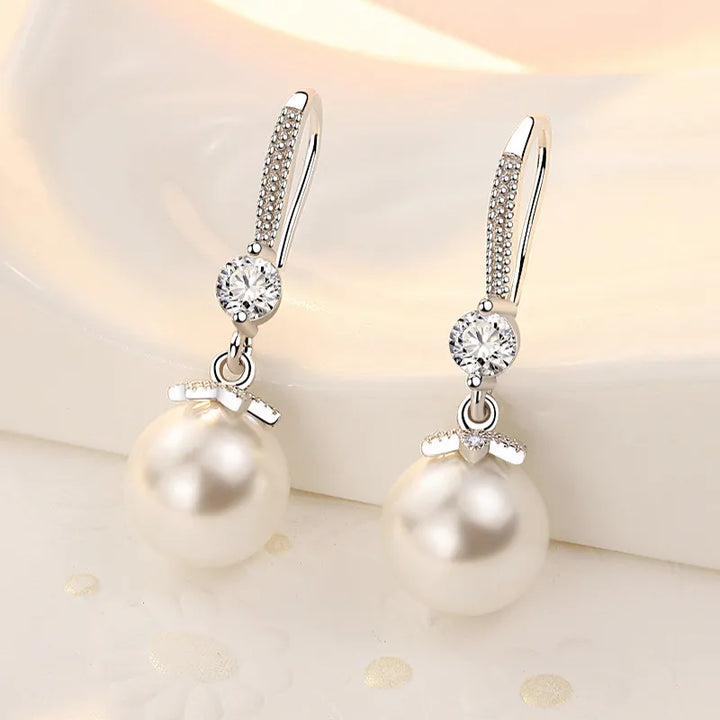 Damen-Ohrhänger mit Zirkonia und Perlen – Elegante, runde Statement-Ohrringe aus Silber