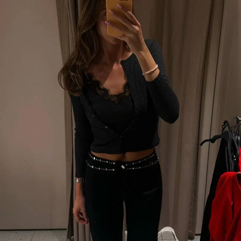 Ada Oberteil mit Spitzenbesatz und Paneelen