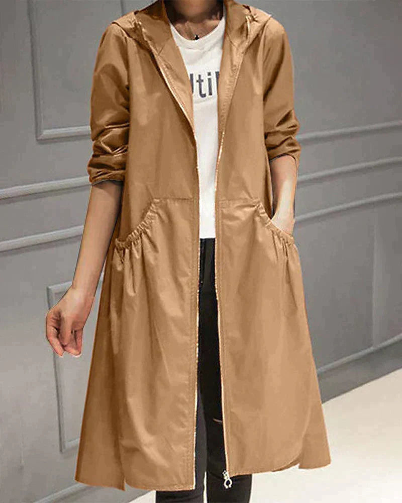 Lange Damen-Regenjacke mit Kapuze – Stilvoll und Wasserdicht für Jeden Anlass 2