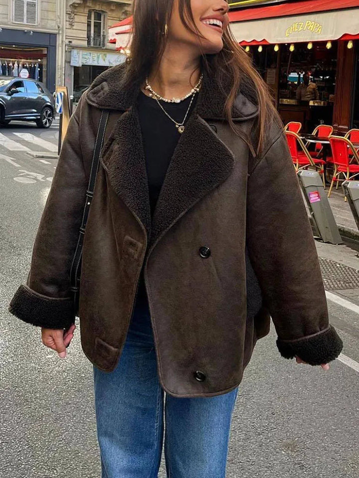 Luxuriöse Fleece Jacke für Damen | Eleganz und Komfort für die kalte Jahreszeit 1