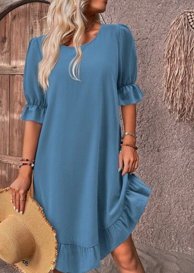 Damenkleid mit Raffungen