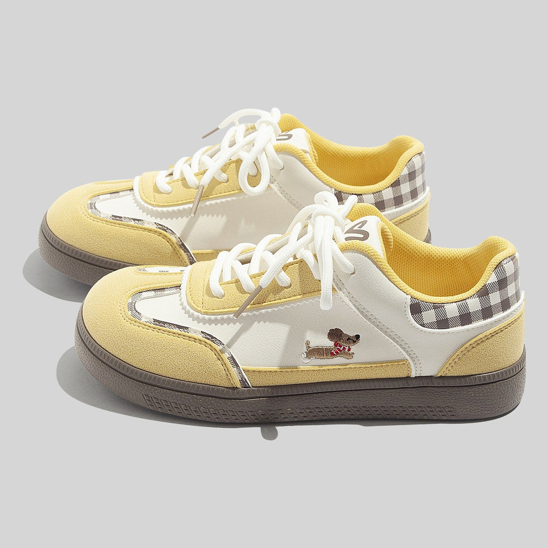 Damen Stilvolle Schnürbare Rote Sneaker Mit Karomuster Design