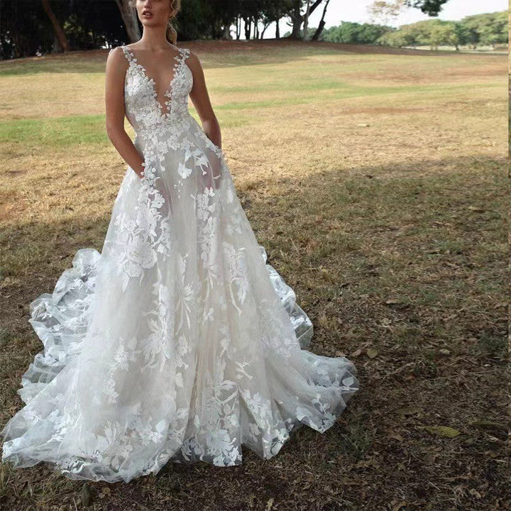 Damen V-Ausschnitt Ärmelloses Spitzen Fließendes Hochzeitskleid – Elegantes Brautkleid