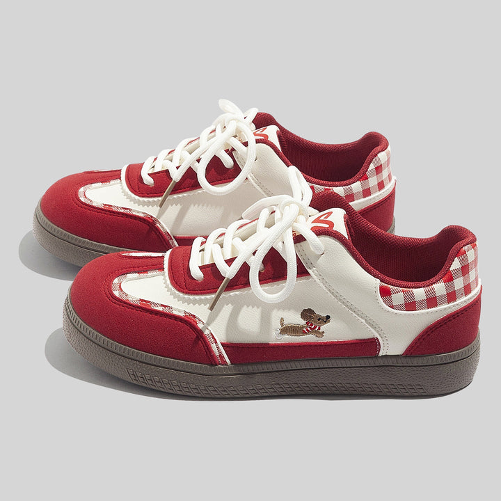 Damen Stilvolle Schnürbare Rote Sneaker Mit Karomuster Design