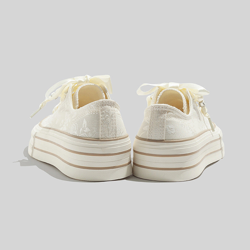 Damen Beige Plattform Sneaker Mit Eleganter Satinschnürung