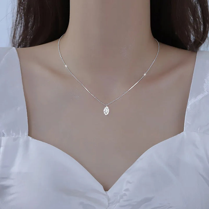 Tropfenförmige Damen-Halskette aus Sterlingsilber – Minimalistischer Wassertropfen-Anhänger