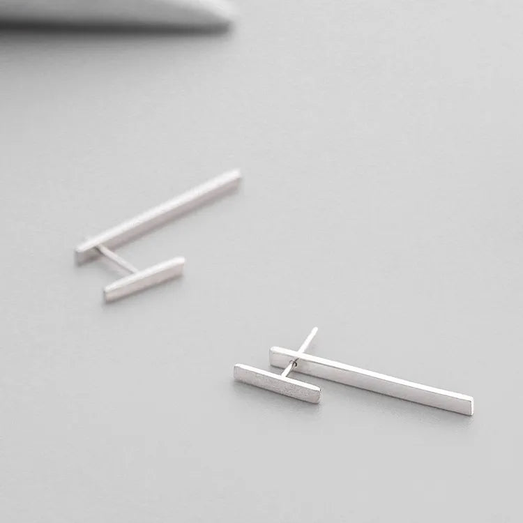 Geometrische Statement-Ohrringe aus Silber für Damen – Trendiger, ausdrucksstarker Modeschmuck