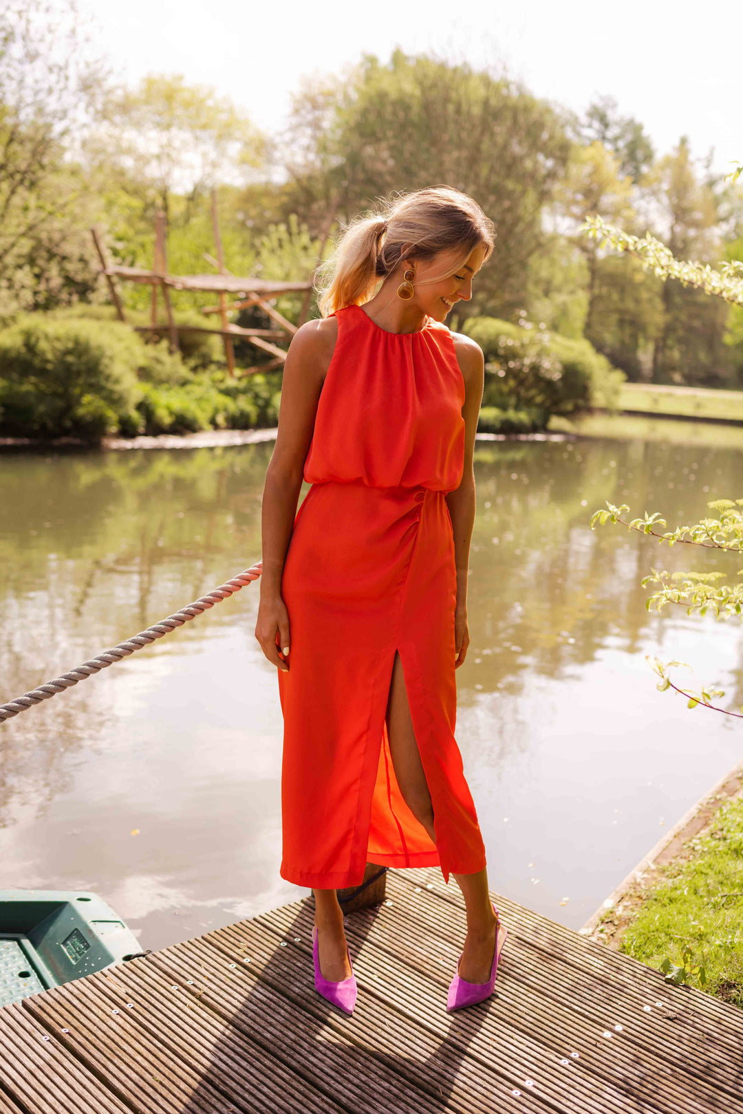 Damen Rotes Ärmelloses Kleid