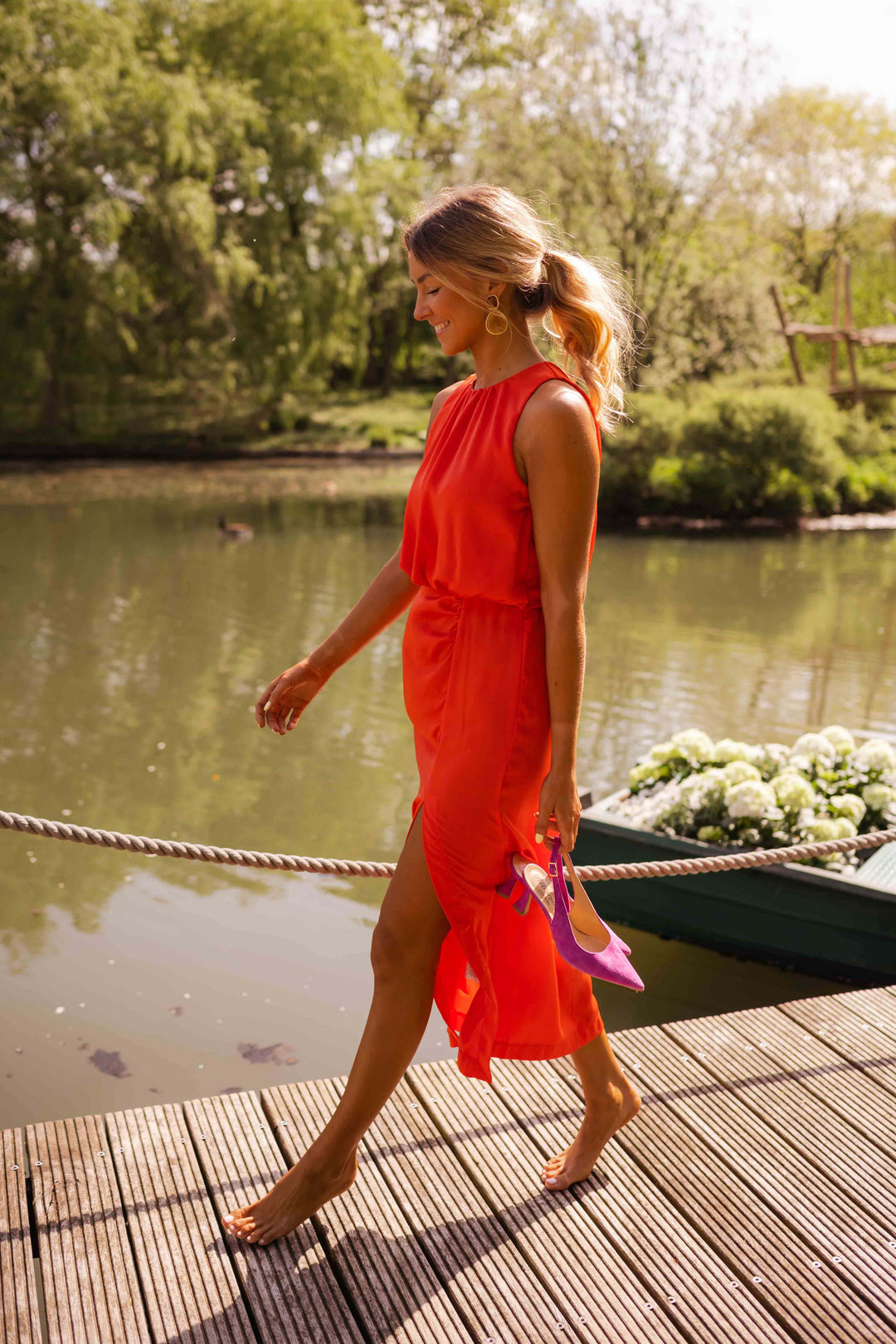 Damen Rotes Ärmelloses Kleid