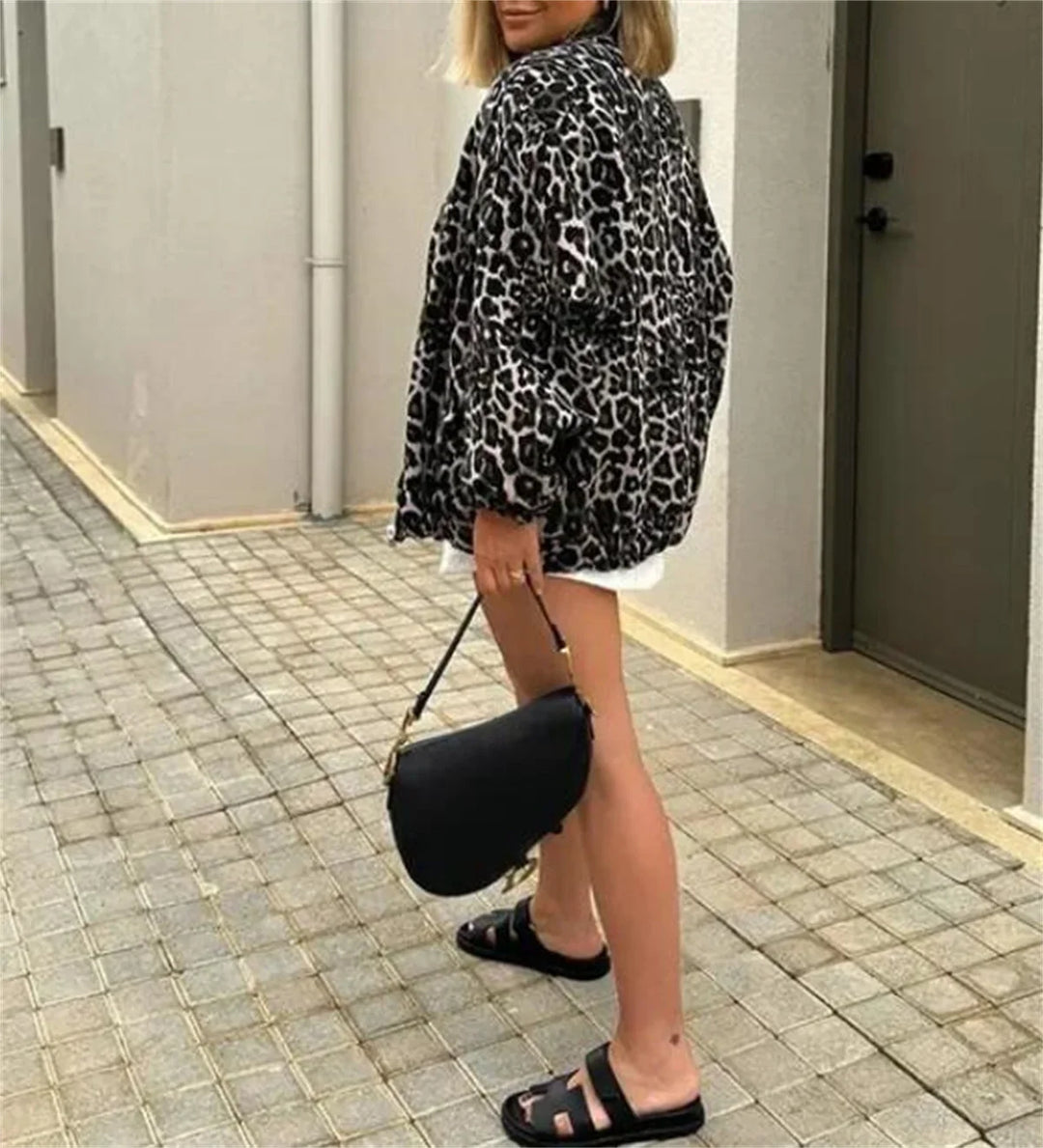 Leo | Bomberjacke mit Leopardenmuster
